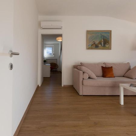 Haus Kuen Apartment เมราโน ภายนอก รูปภาพ